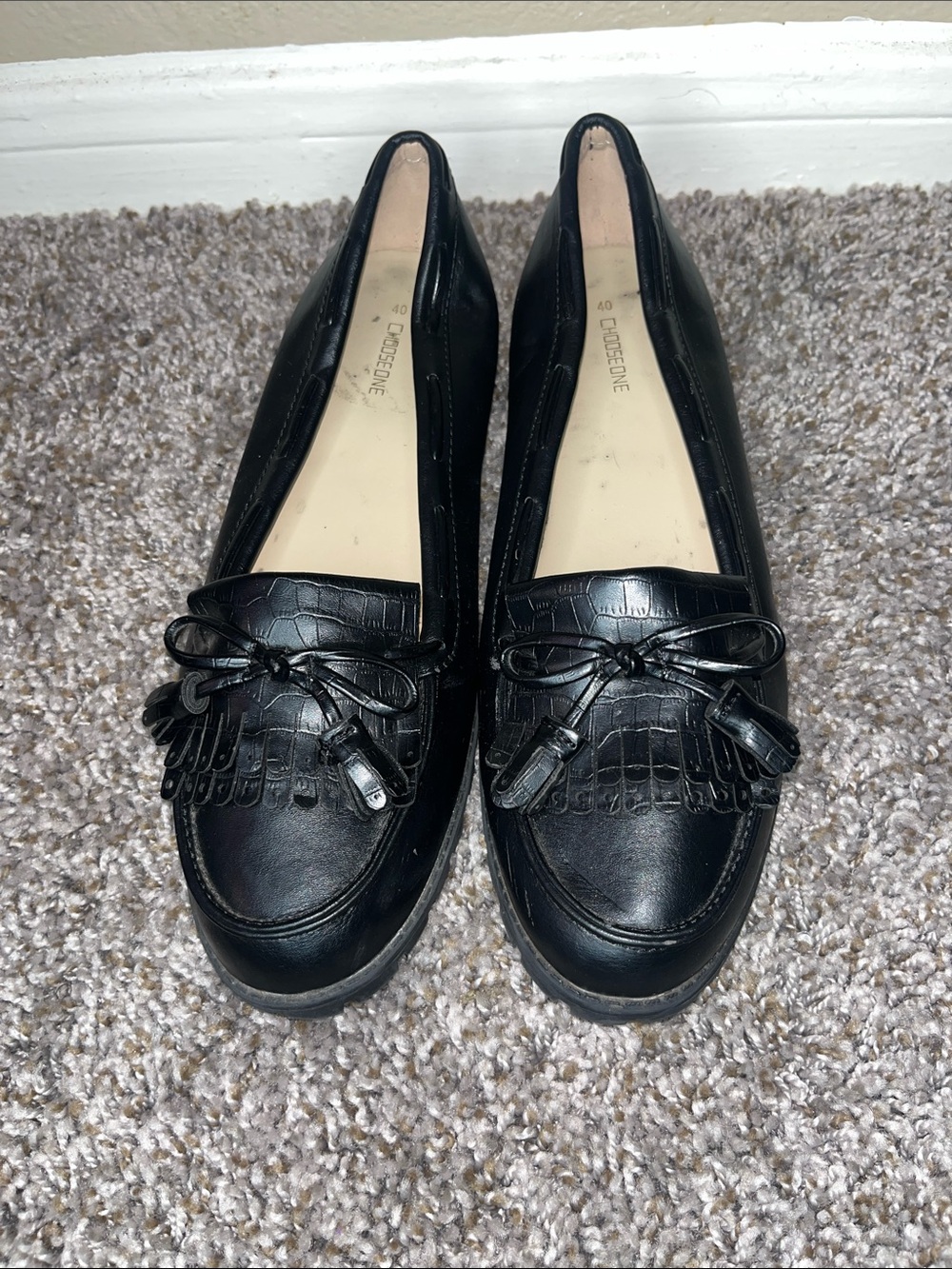 Timeless Black Leather Tassel Loafers - Women